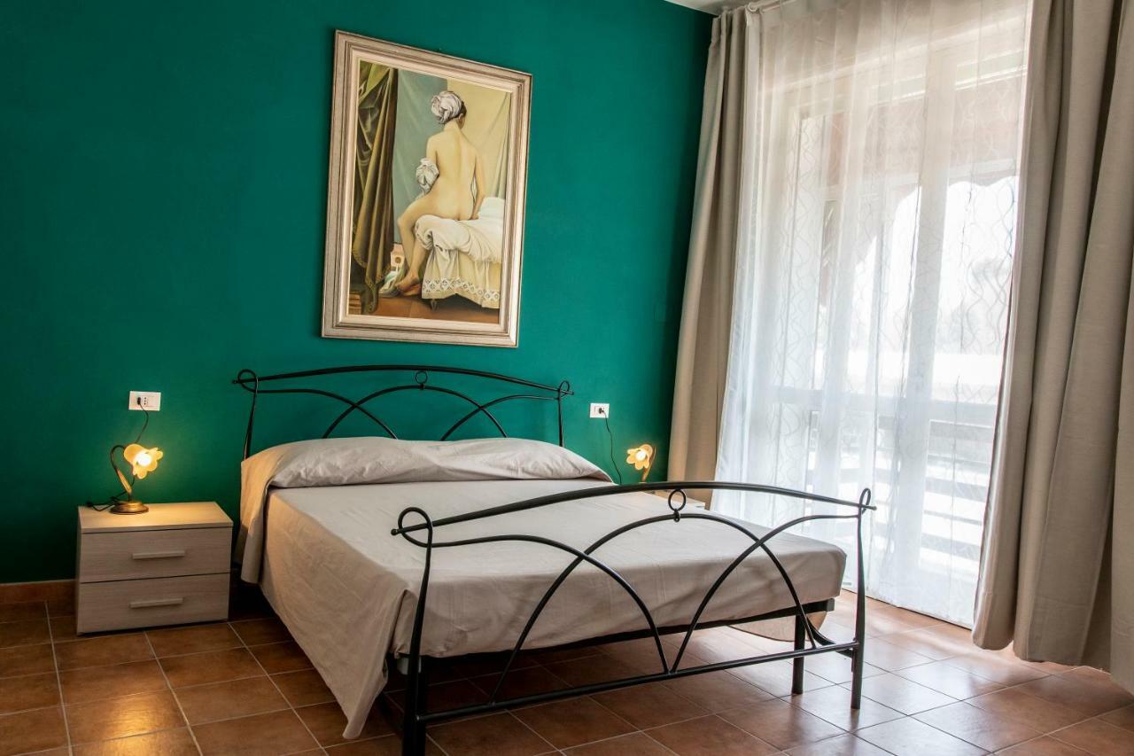B&B Le Muse แฟร์รารา ภายนอก รูปภาพ