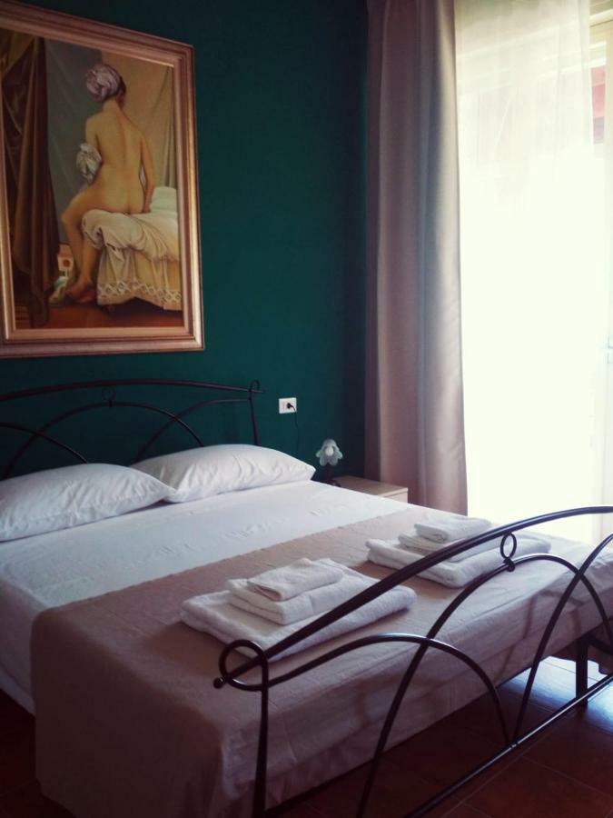 B&B Le Muse แฟร์รารา ภายนอก รูปภาพ